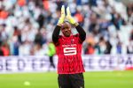 Mercato - OM : Une offre surprenante pour… Mandanda !
