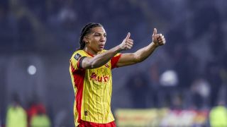 Mercato : Après avoir lâché 22 M€ pour Medina, l’OM pourrait signer un nouveau gros chèque au RC Lens…